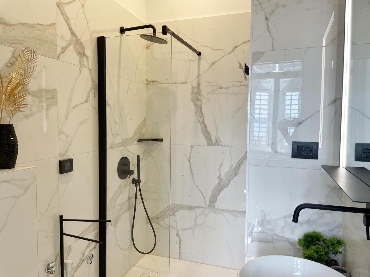 Navis City Apartments Pula Luaran gambar