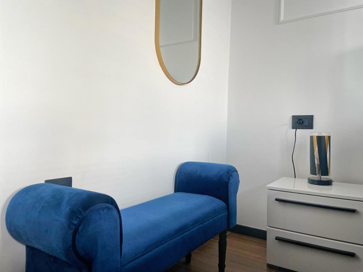 Navis City Apartments Pula Luaran gambar